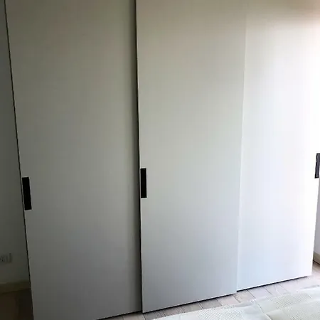 Torre Shiva Apartment