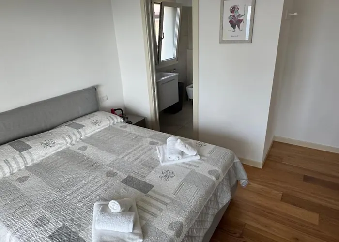 Apartament Torre Shiva