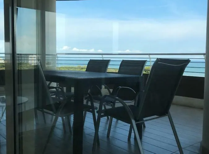 Torre Shiva Apartament *